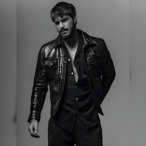 insta-img